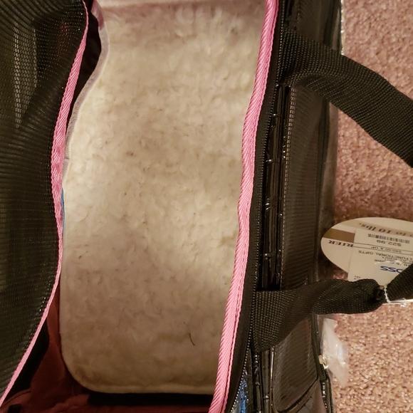 - NEW Travel Pet Dog Duffel Carrier Black/Pink - Picture 5 of 5